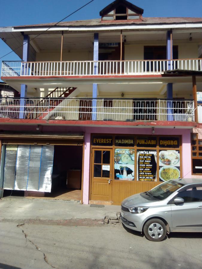 Hotel Everest Manāli Eksteriør billede